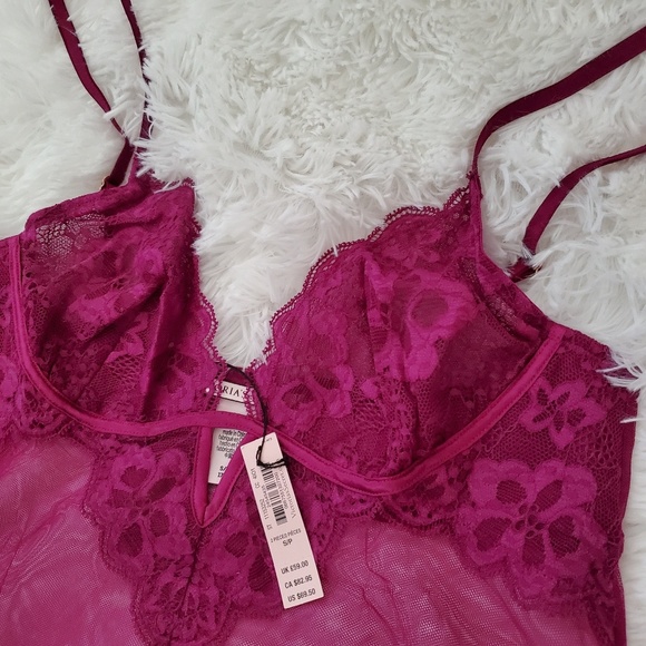 Victoria's Secret Very Sexy Lace Babydoll Lingerie - Picture 2 of 7